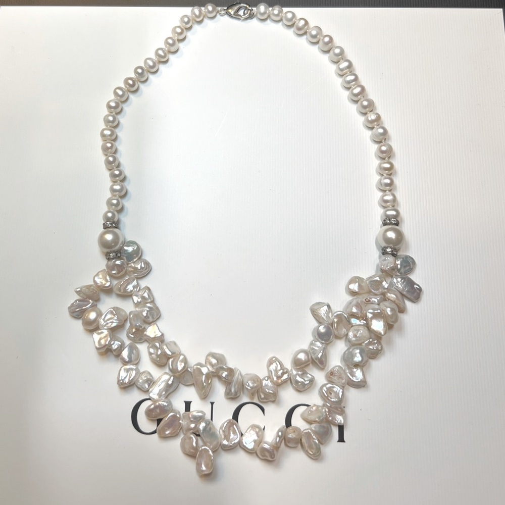 NEW IN BOX natural pearl necklace